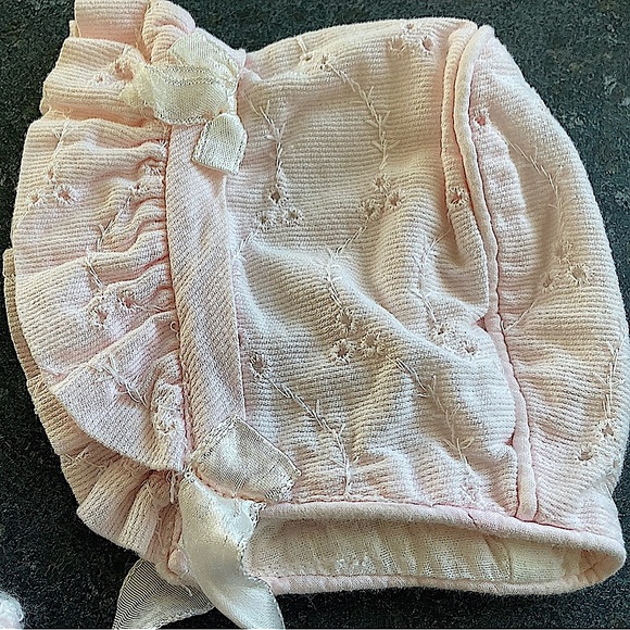 2/$10 - White & Pink Baby Bonnets and White knit Baby Booties with tassels - Picture 3 of 15